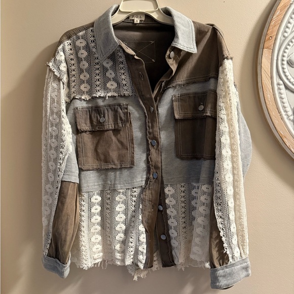 POL Brownish Button-Up Shirt/Shacket - Picture 3 of 9
